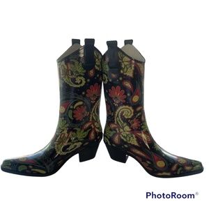 Corkys Nomad Black Red Paisley Floral Rubber Cowboy Rain Boots Size 8